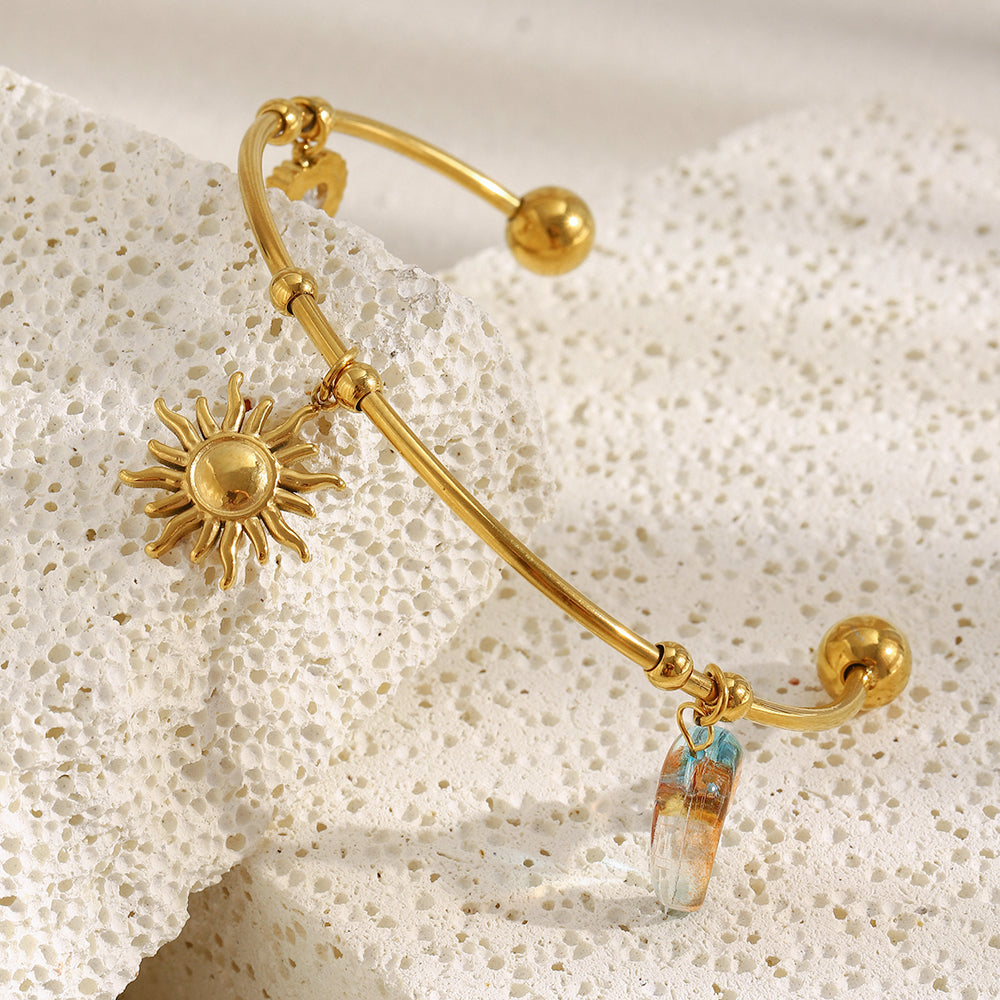 Dreamshow Women Bangles Bracelets Sunburst Zircon Heart