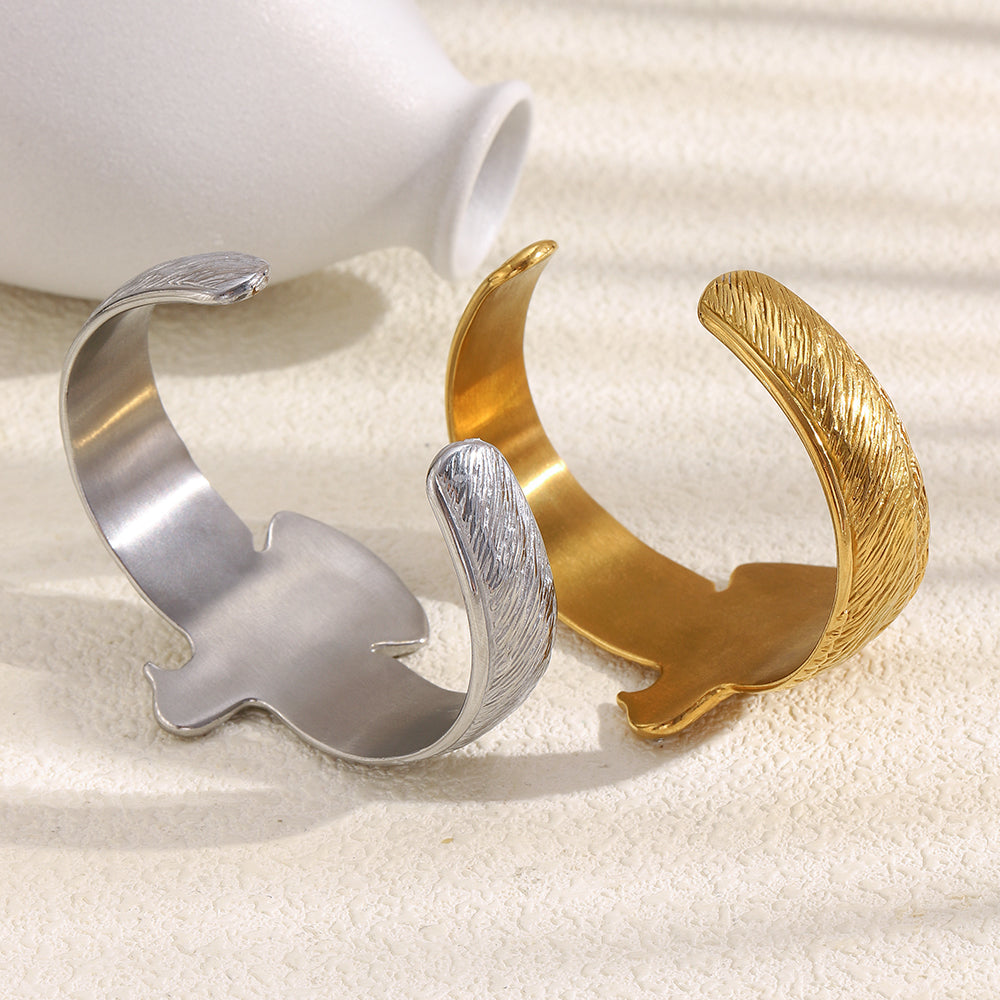 Dreamshow Chunky Statement Ancient Egypt Bird Cuff Bangle